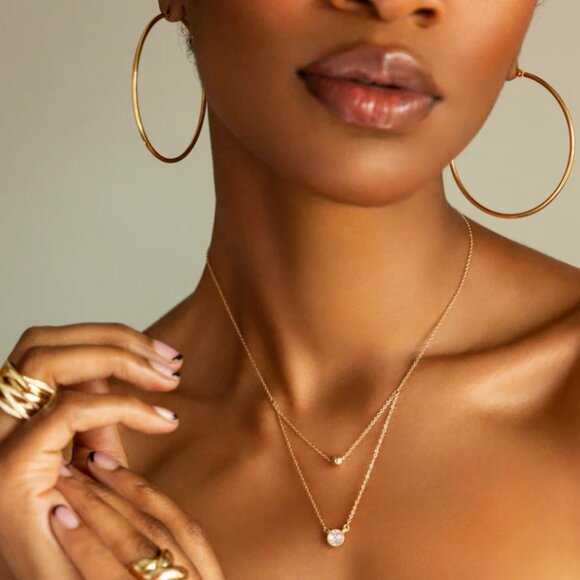 Double Layered Necklace - Picture 3 of 4